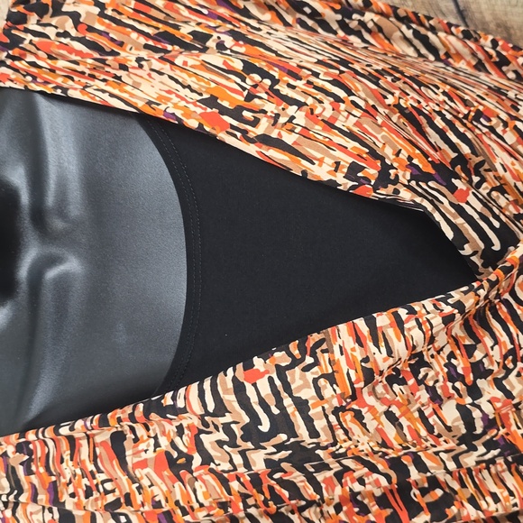 Notations Surplice Top - Picture 3 of 8